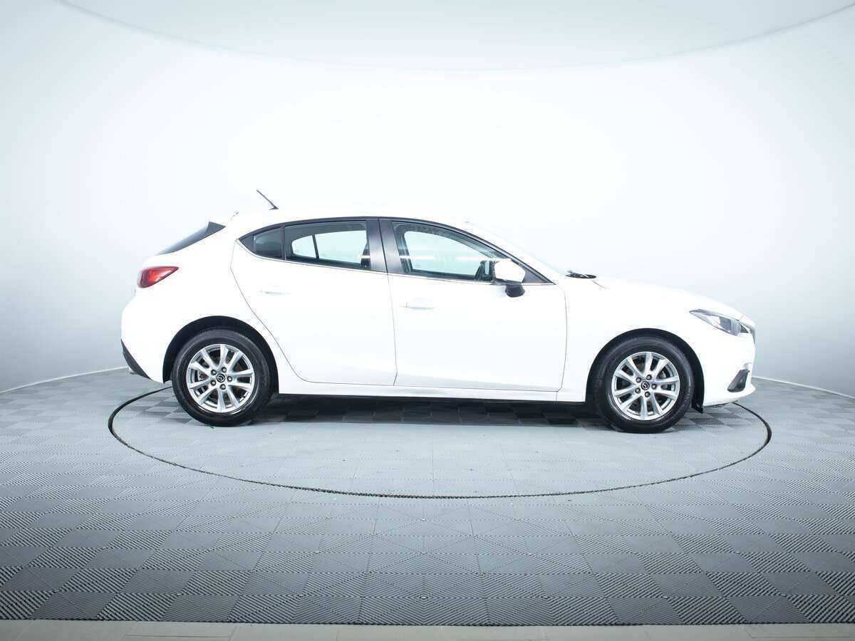 Mazda 3 с пробегом — 2014 год. Фото: #3