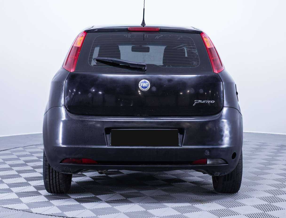 Fiat Punto с пробегом — 2007 год. Фото: #5