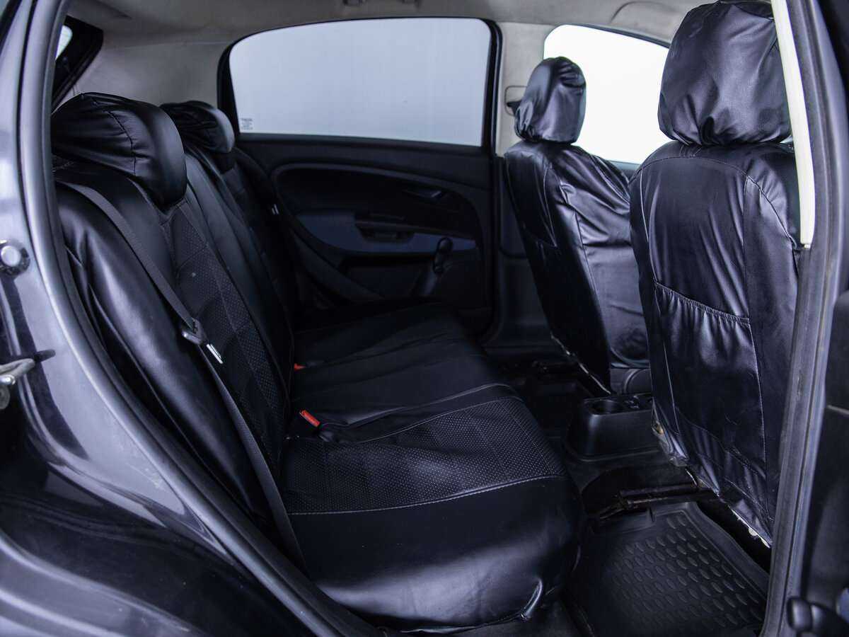 Fiat Punto с пробегом — 2007 год. Фото: #17