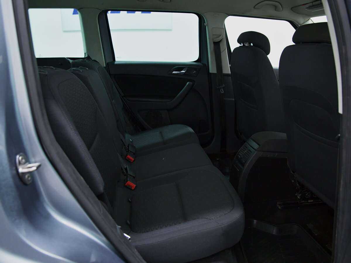 Skoda Yeti с пробегом — 2010 год. Фото: #11