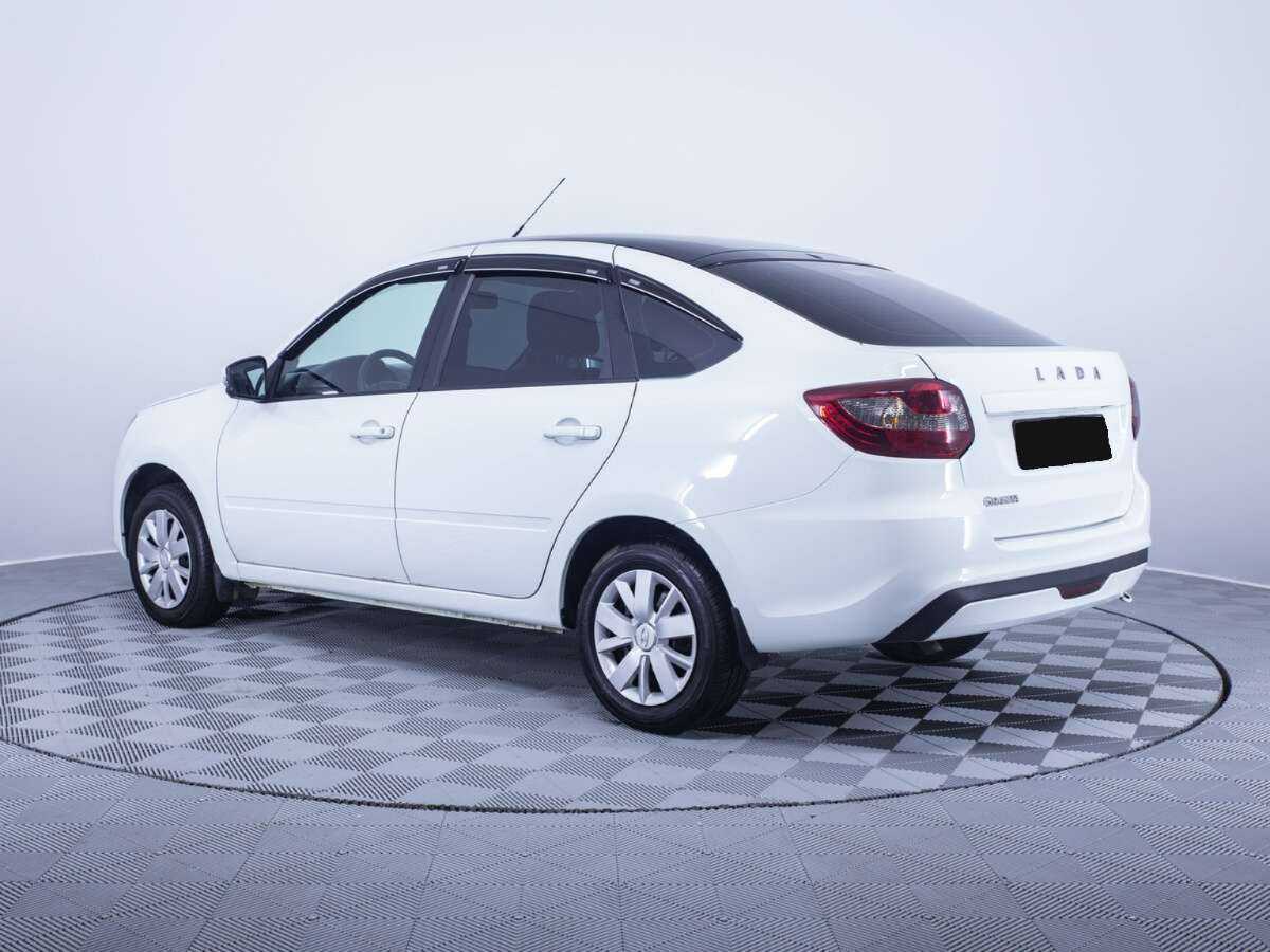 Lada (ВАЗ) Granta с пробегом — 2023 год. Фото: #6