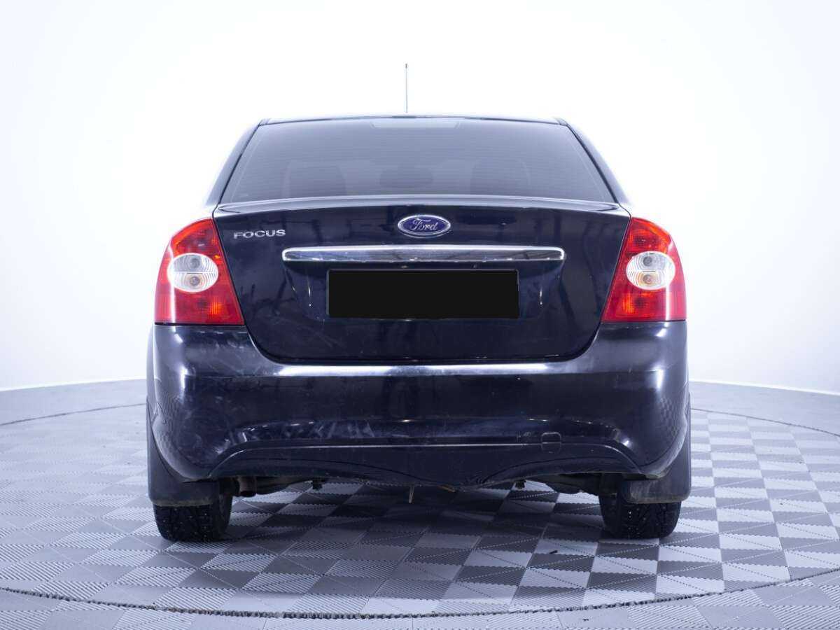 Ford Focus с пробегом — 2008 год. Фото: #5