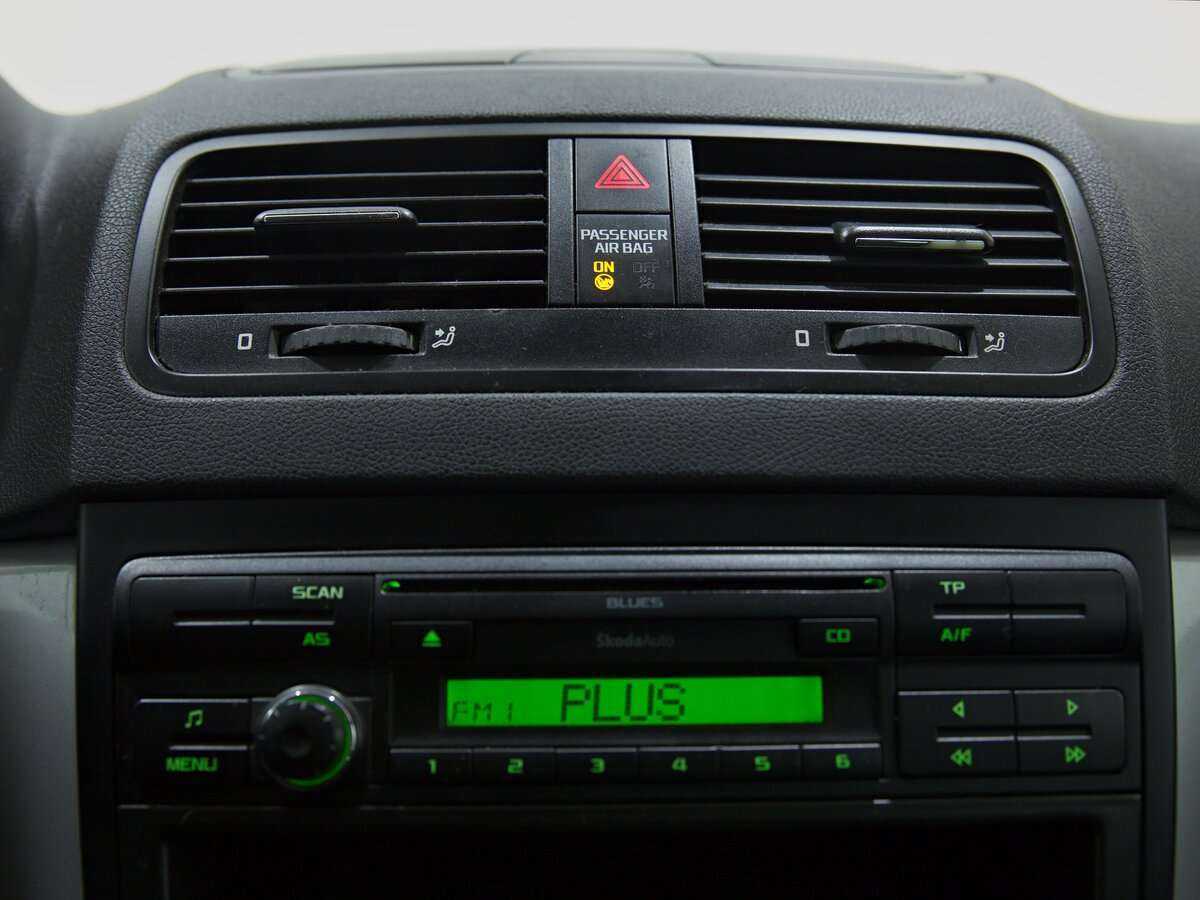 Skoda Yeti с пробегом — 2010 год. Фото: #9