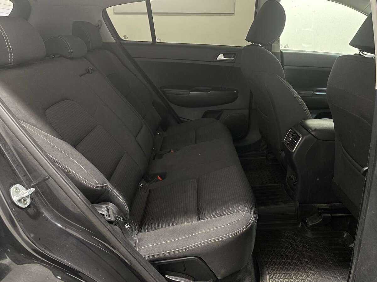 Kia Sportage с пробегом — 2016 год. Фото: #6