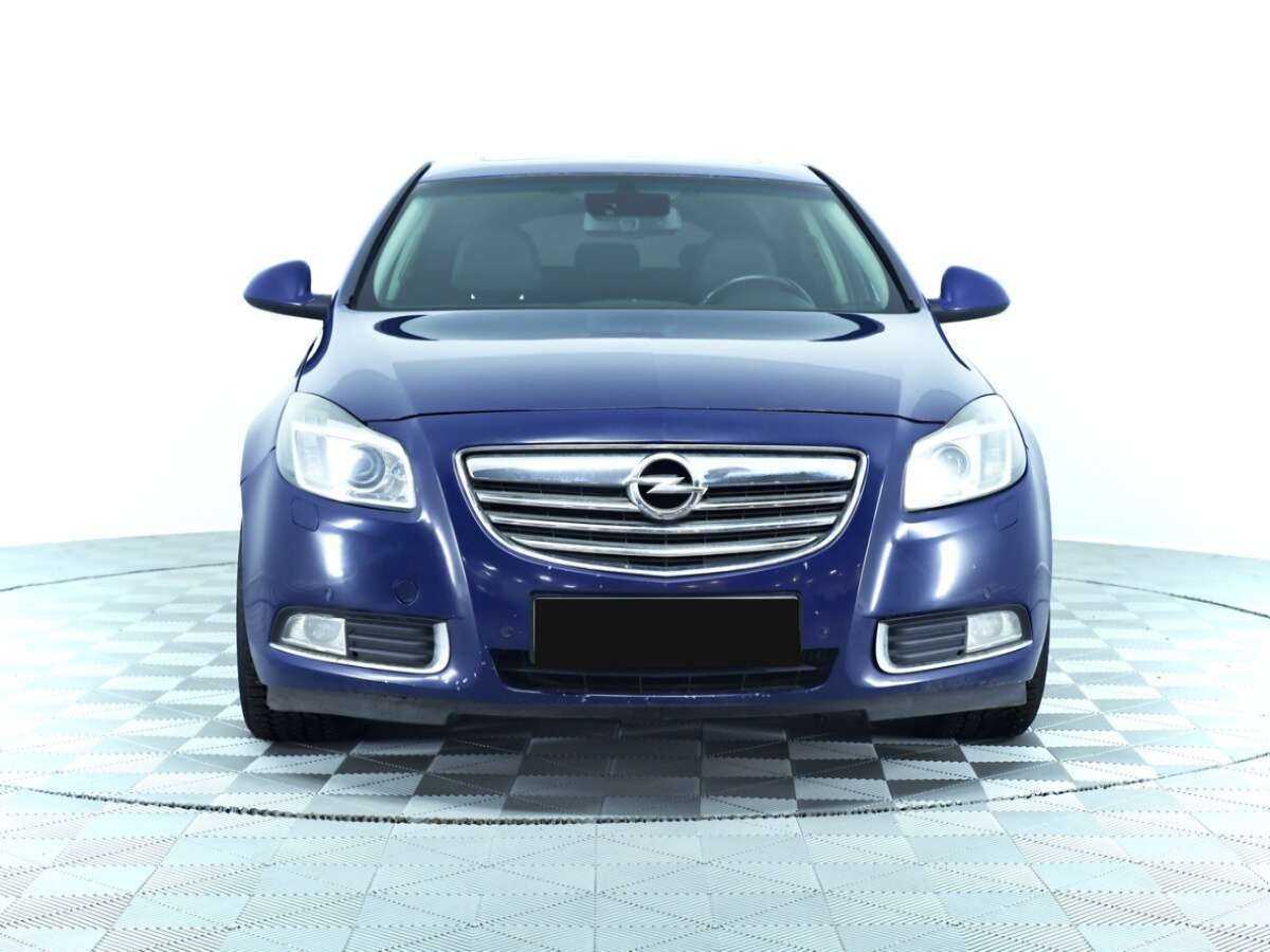 Opel Insignia с пробегом — 2009 год. Фото: #1