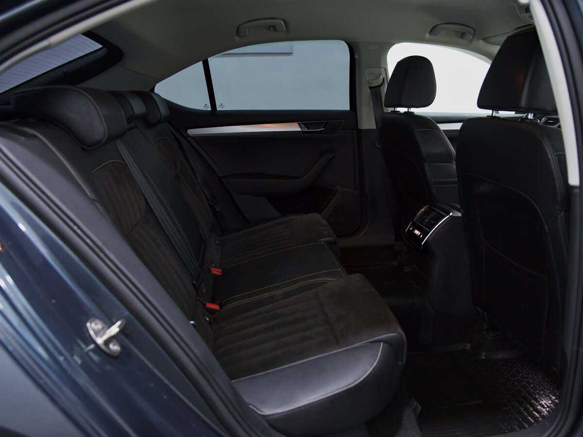 Skoda Superb с пробегом — 2021 год. Фото: #5