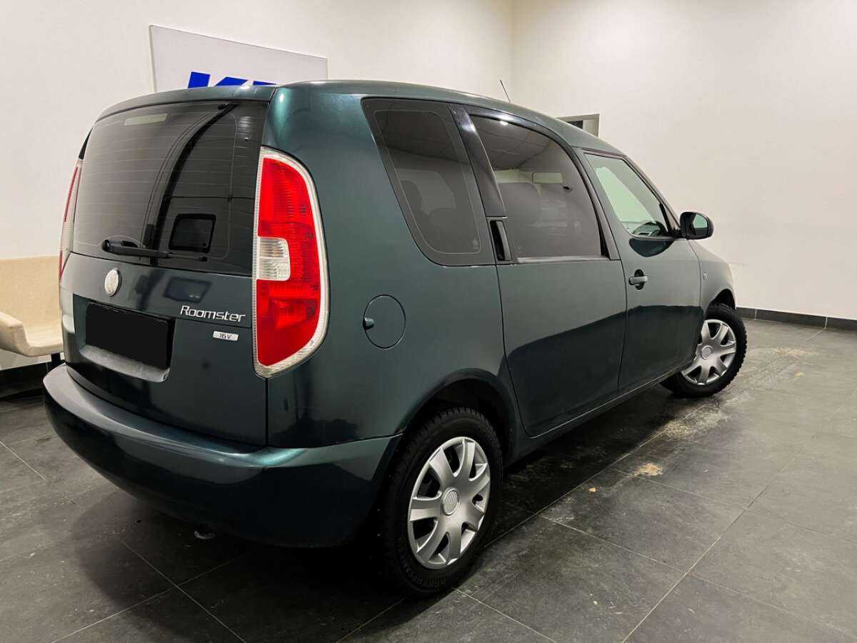 Skoda Roomster с пробегом — 2007 год. Фото: #4