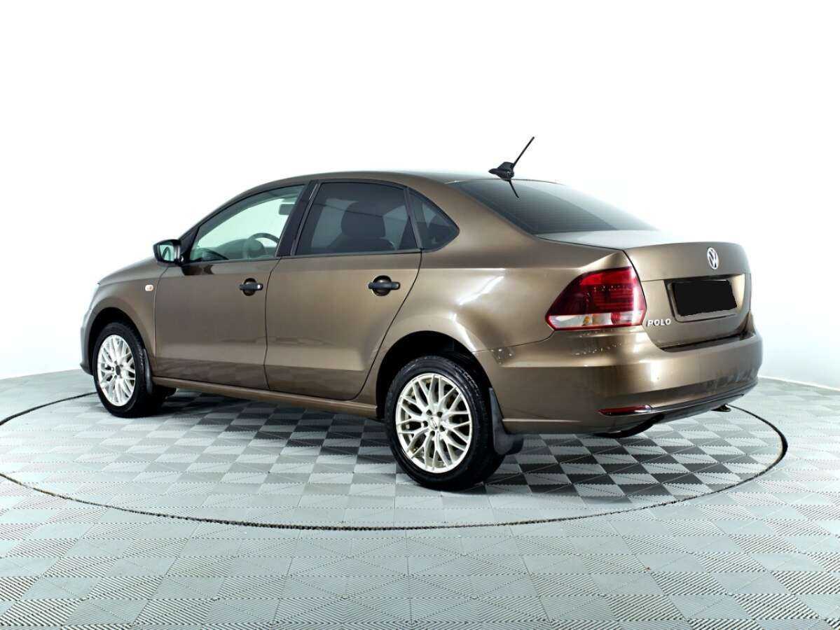 Volkswagen Polo с пробегом — 2019 год. Фото: #6