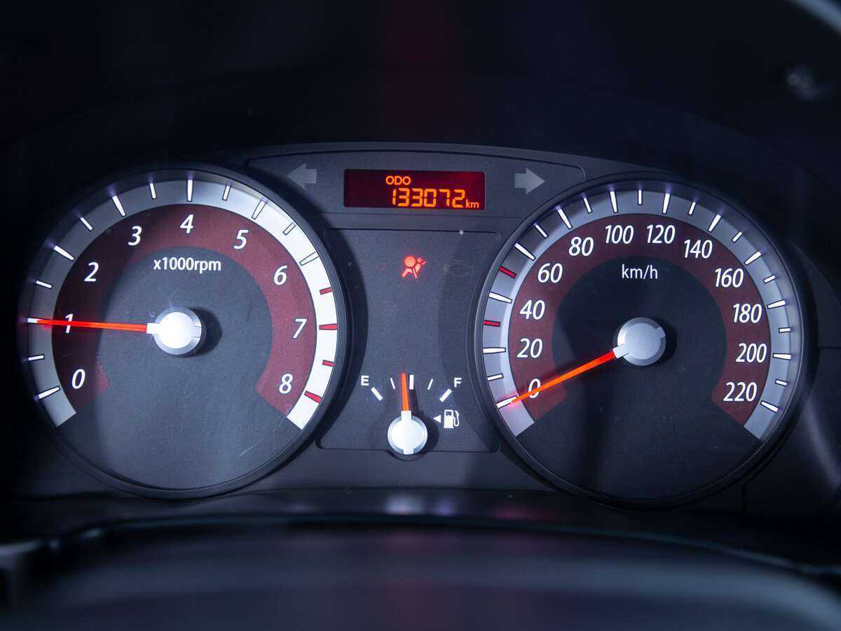 Kia Rio с пробегом — 2010 год. Фото: #12