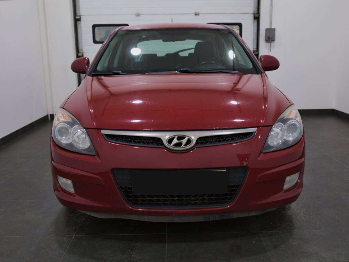 Hyundai i30 с пробегом — 2009 год. Фото: #1