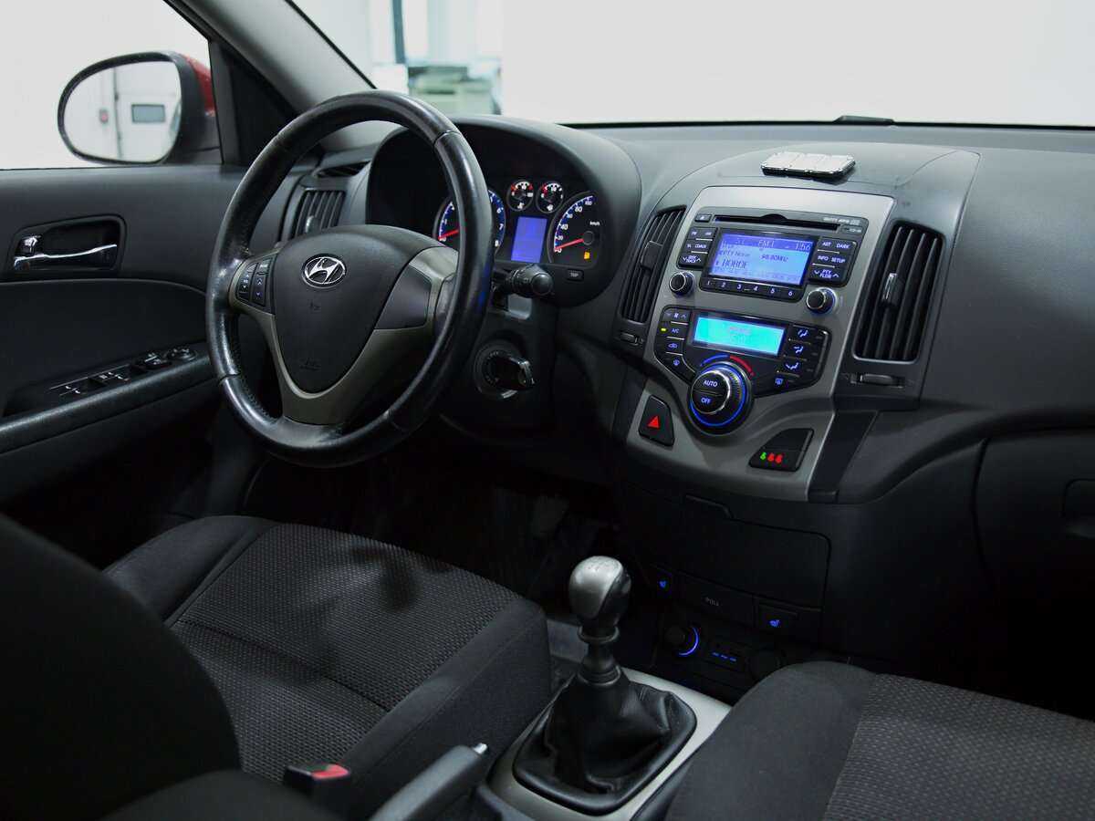 Hyundai i30 с пробегом — 2009 год. Фото: #8
