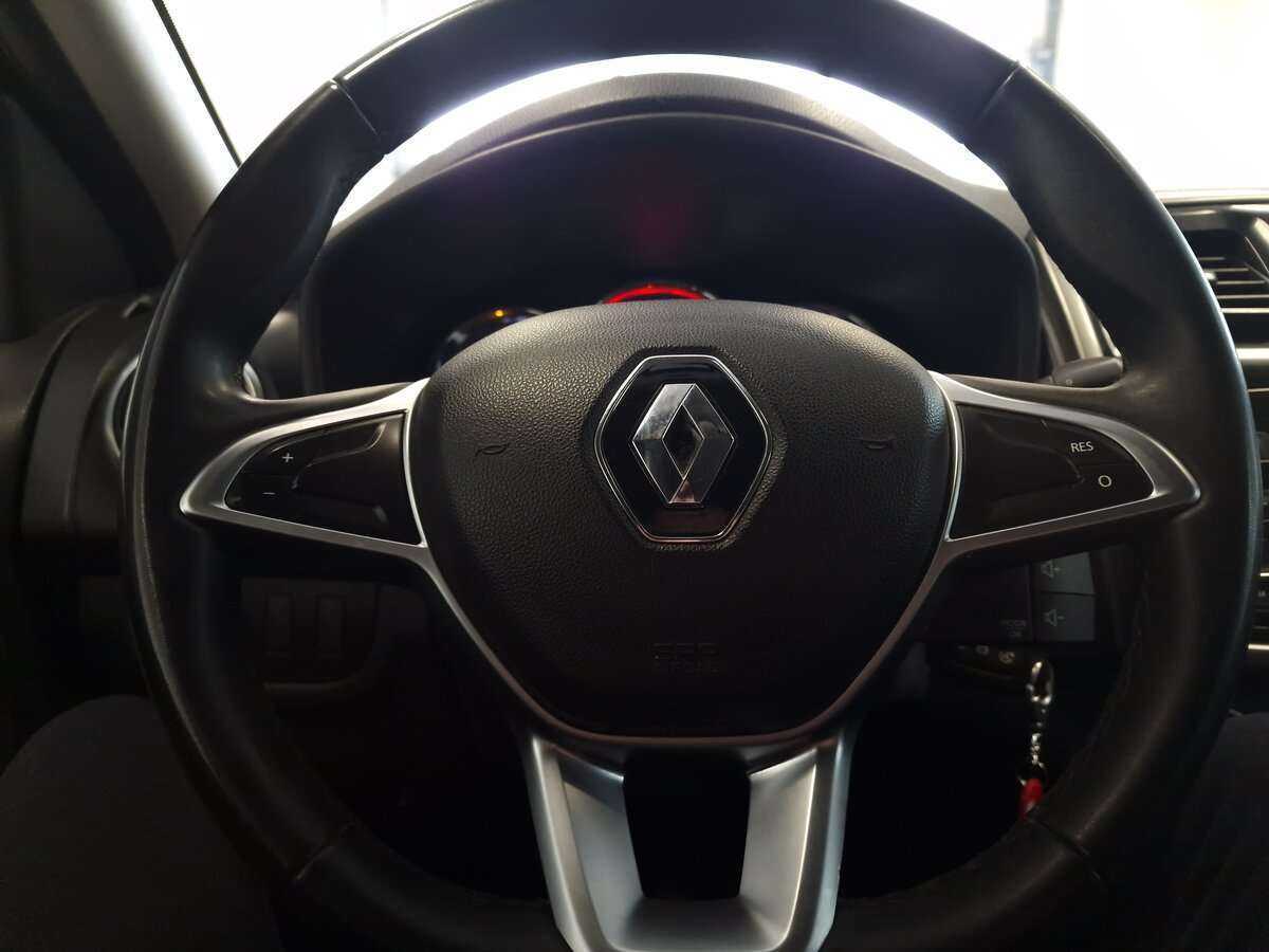 Renault Sandero с пробегом — 2019 год. Фото: #7