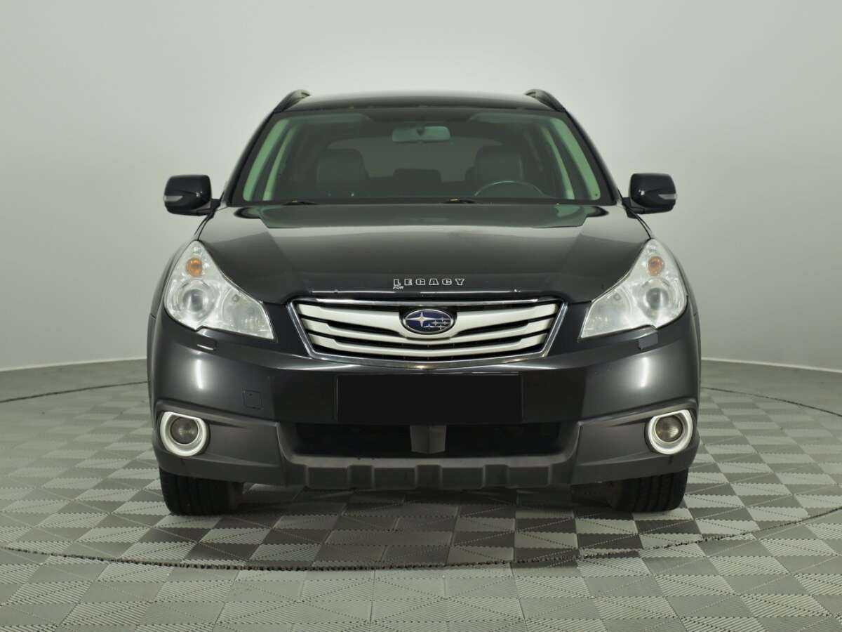 Subaru Outback с пробегом — 2011 год. Фото: #1