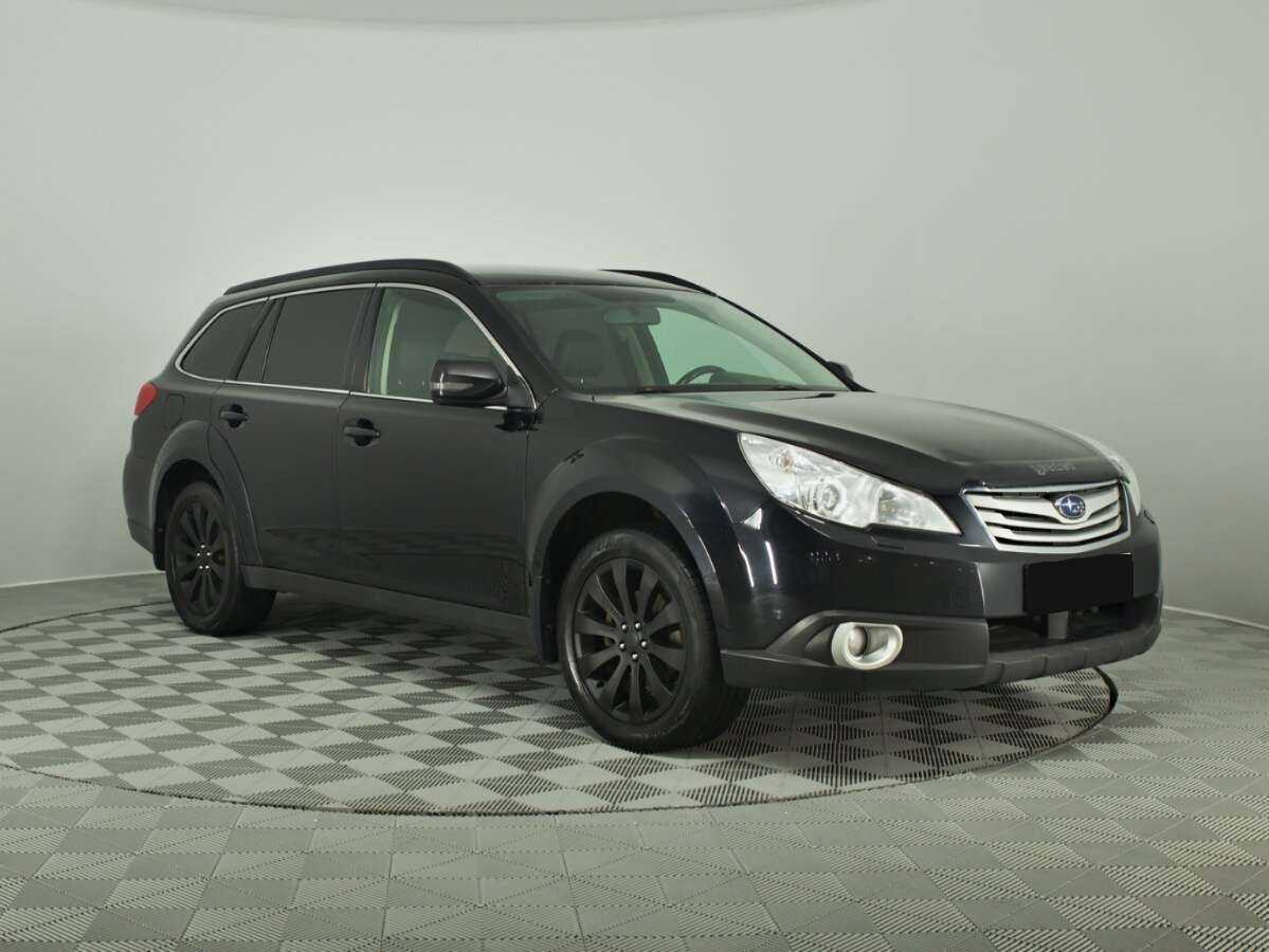 Subaru Outback с пробегом — 2011 год. Фото: #2