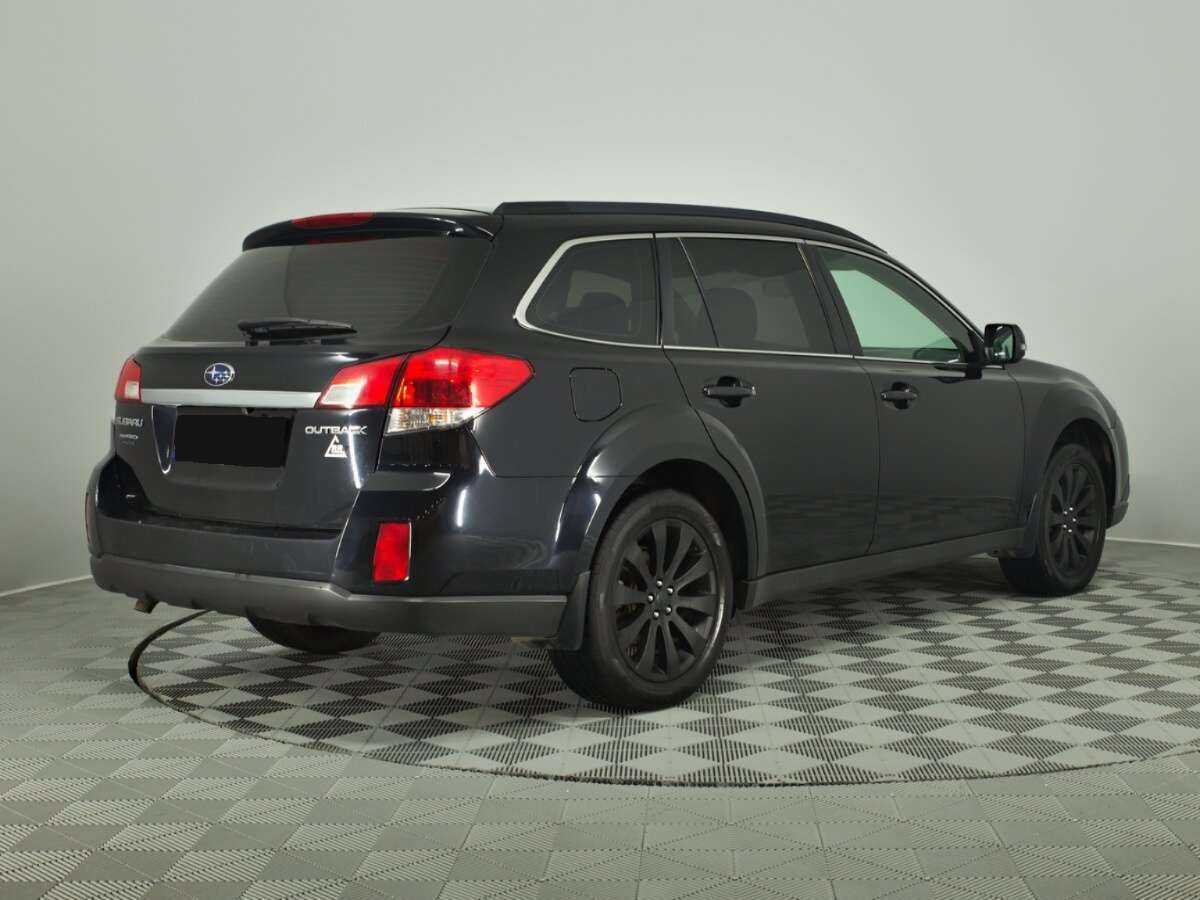 Subaru Outback с пробегом — 2011 год. Фото: #3