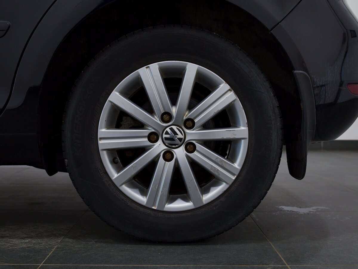 Volkswagen Golf Plus с пробегом — 2011 год. Фото: #3