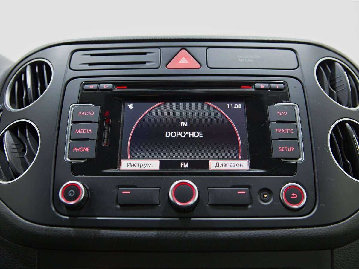 Volkswagen Golf Plus с пробегом — 2011 год. Фото: #9