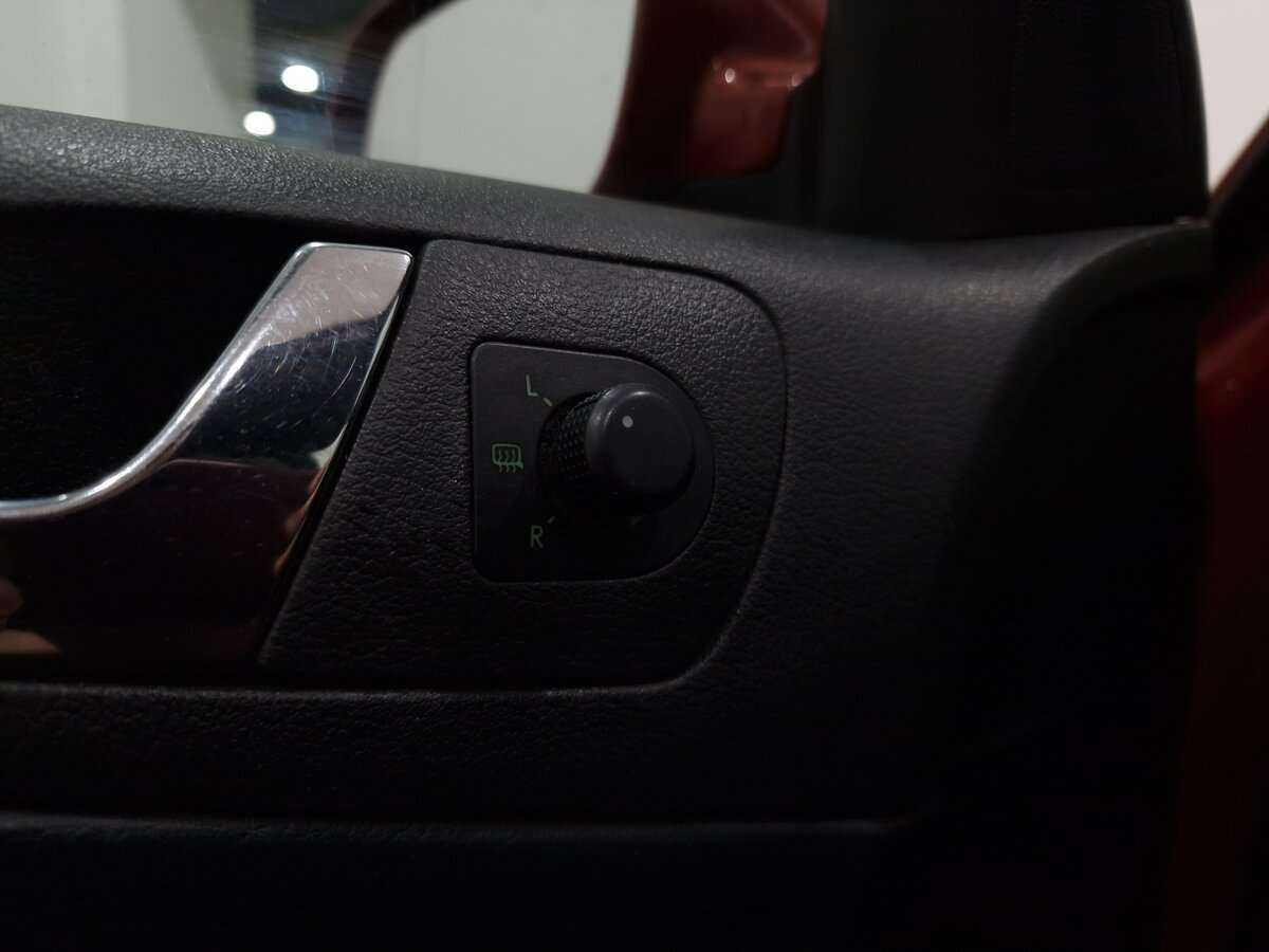 Skoda Octavia с пробегом — 2008 год. Фото: #9