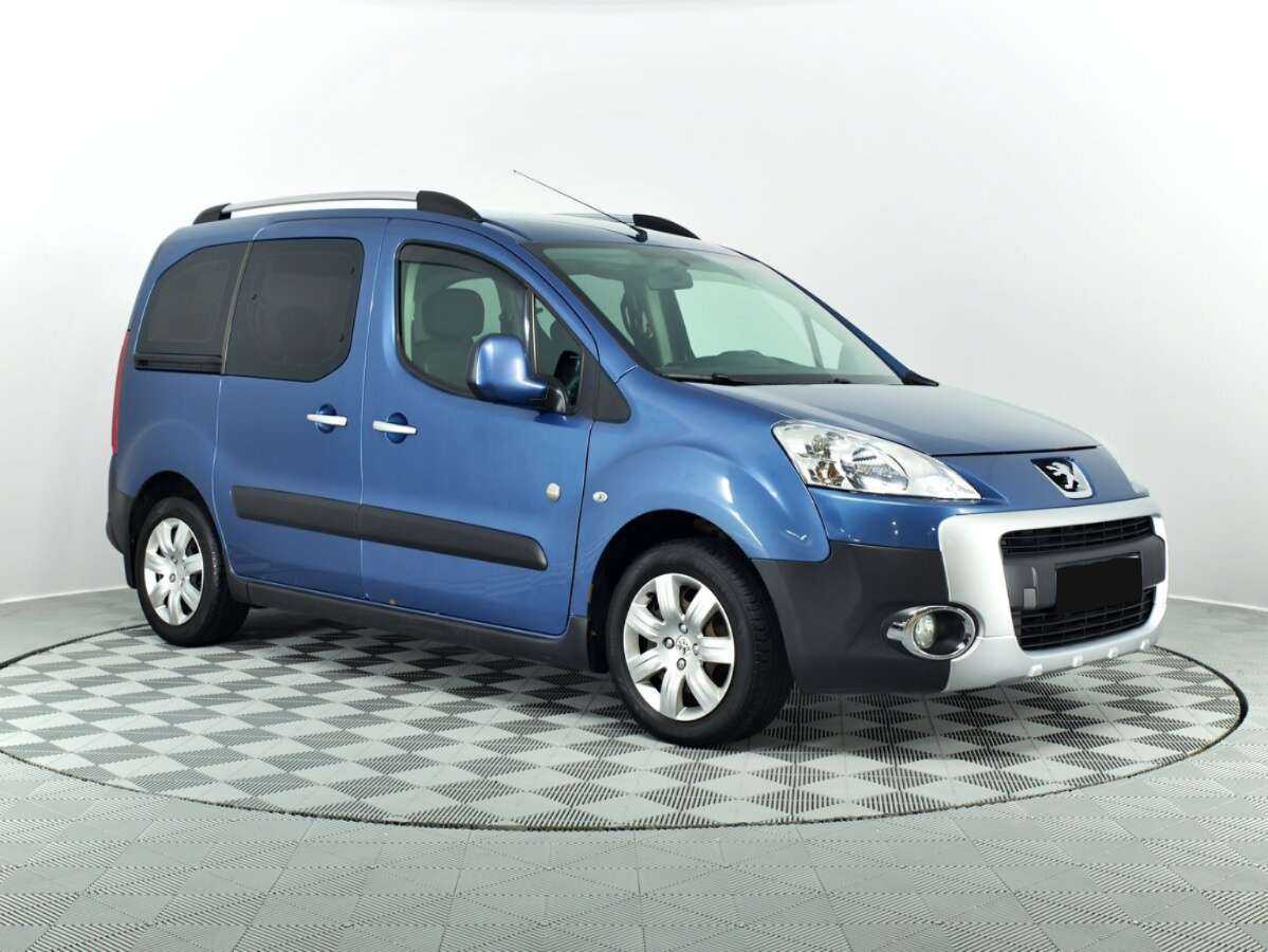 Peugeot Partner с пробегом — 2011 год. Фото: #2