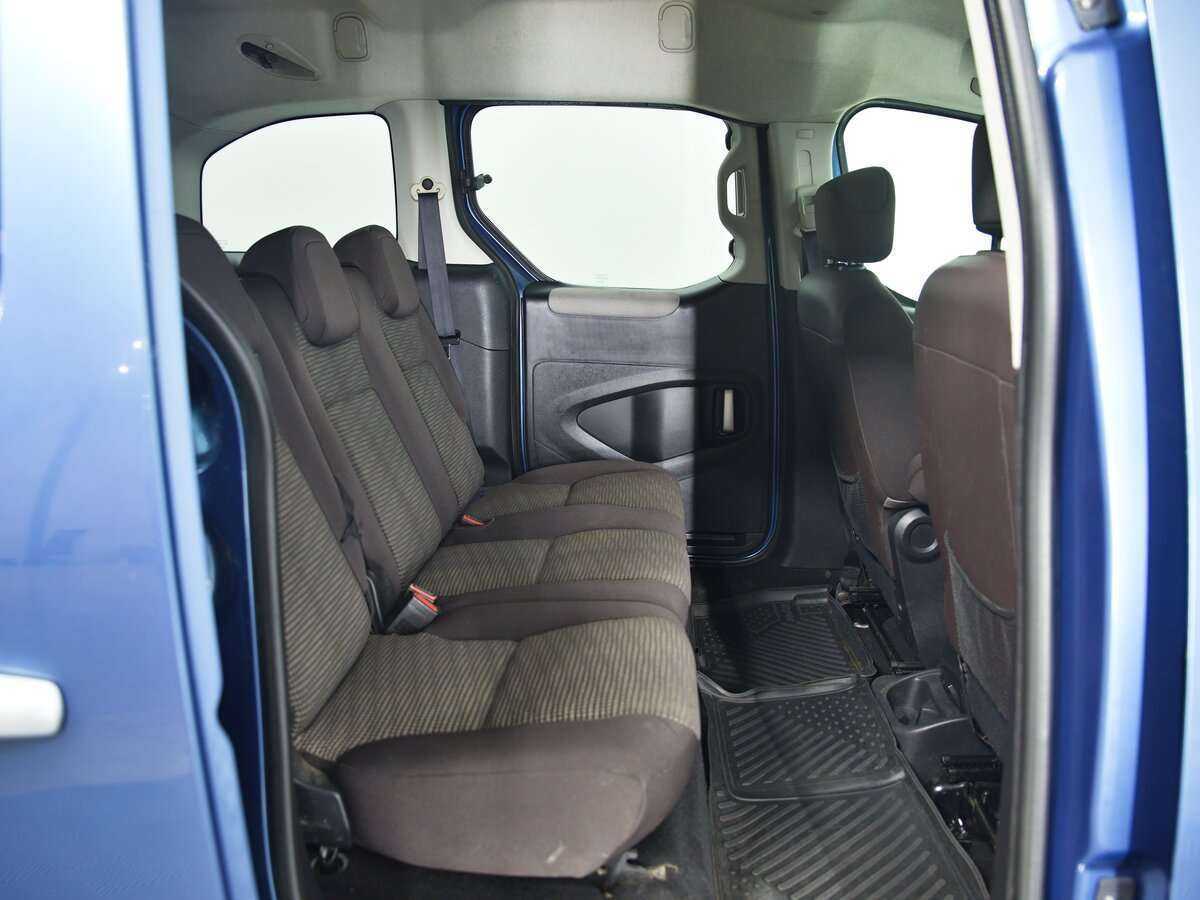 Peugeot Partner с пробегом — 2011 год. Фото: #14