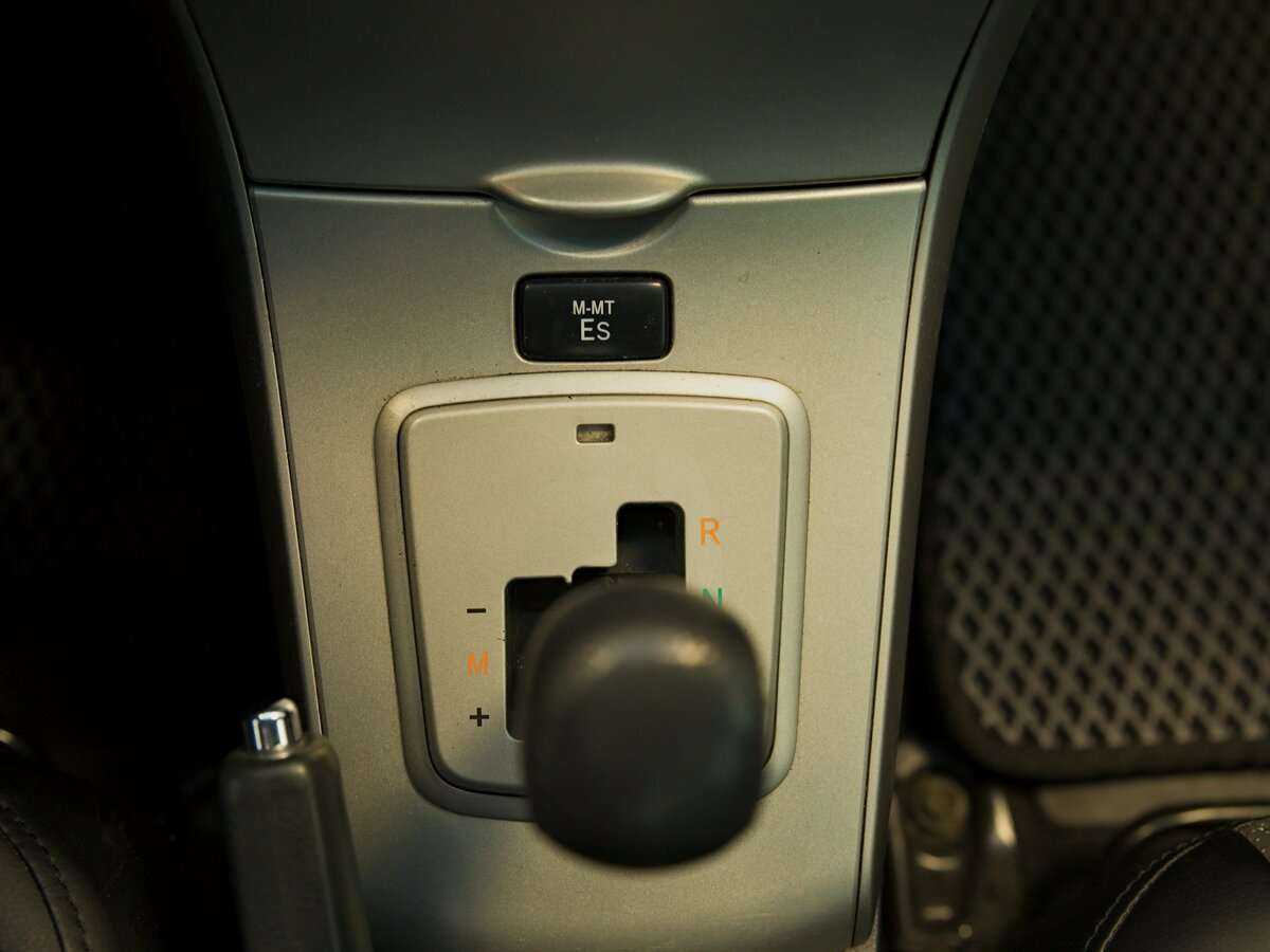 Toyota Corolla с пробегом — 2007 год. Фото: #8