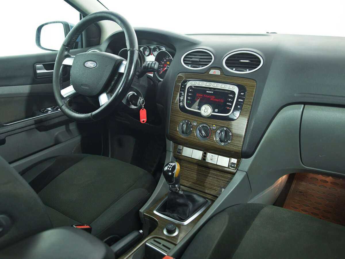 Ford Focus с пробегом — 2008 год. Фото: #7