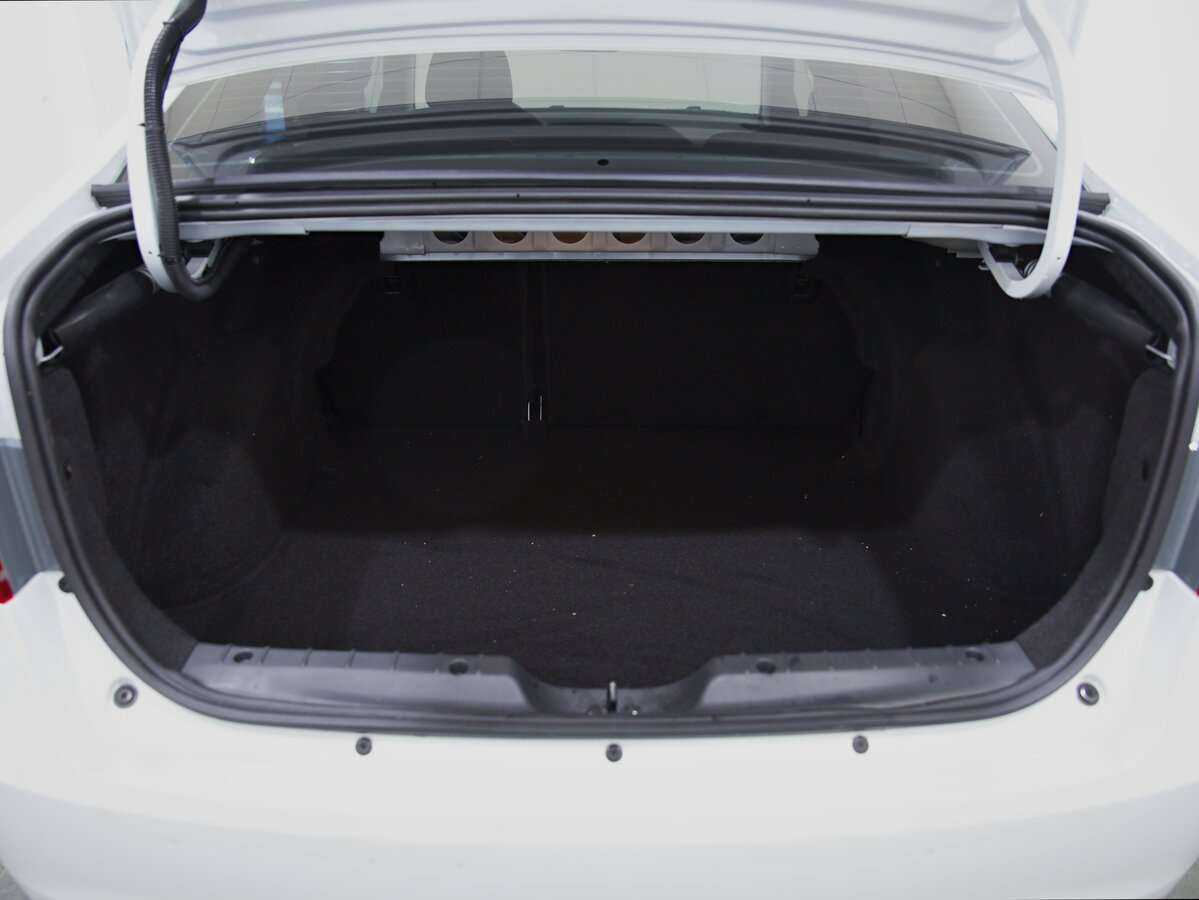 Lada (ВАЗ) Vesta с пробегом — 2022 год. Фото: #6