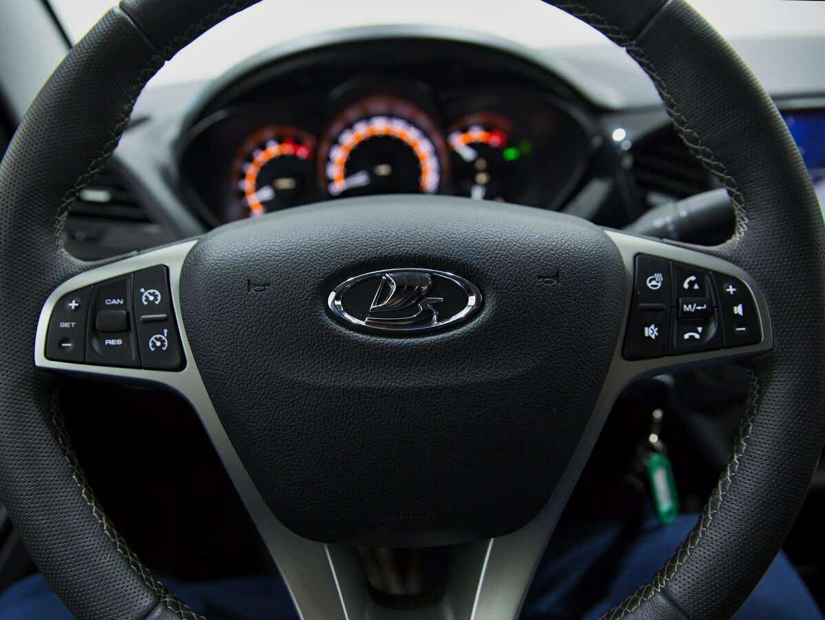 Lada (ВАЗ) Vesta с пробегом — 2022 год. Фото: #10