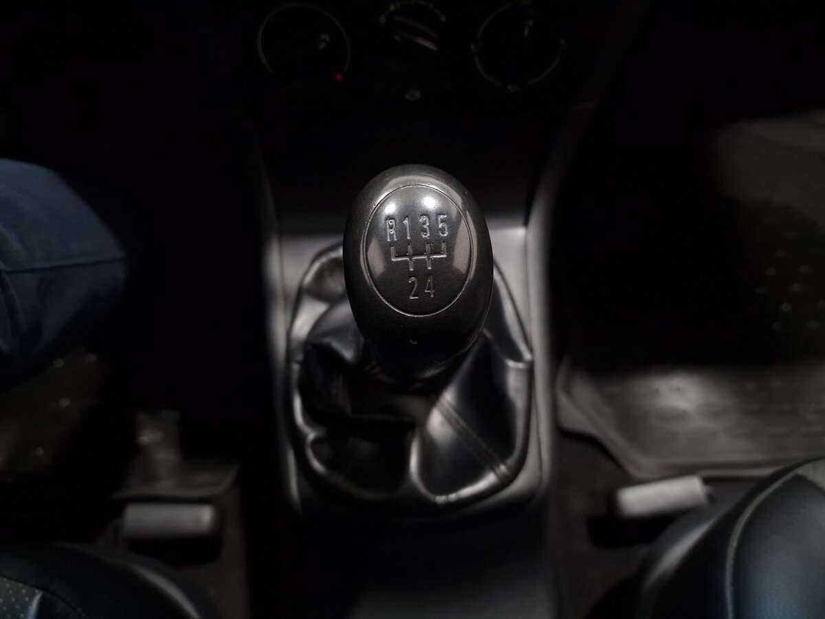 Skoda Octavia с пробегом — 2007 год. Фото: #16