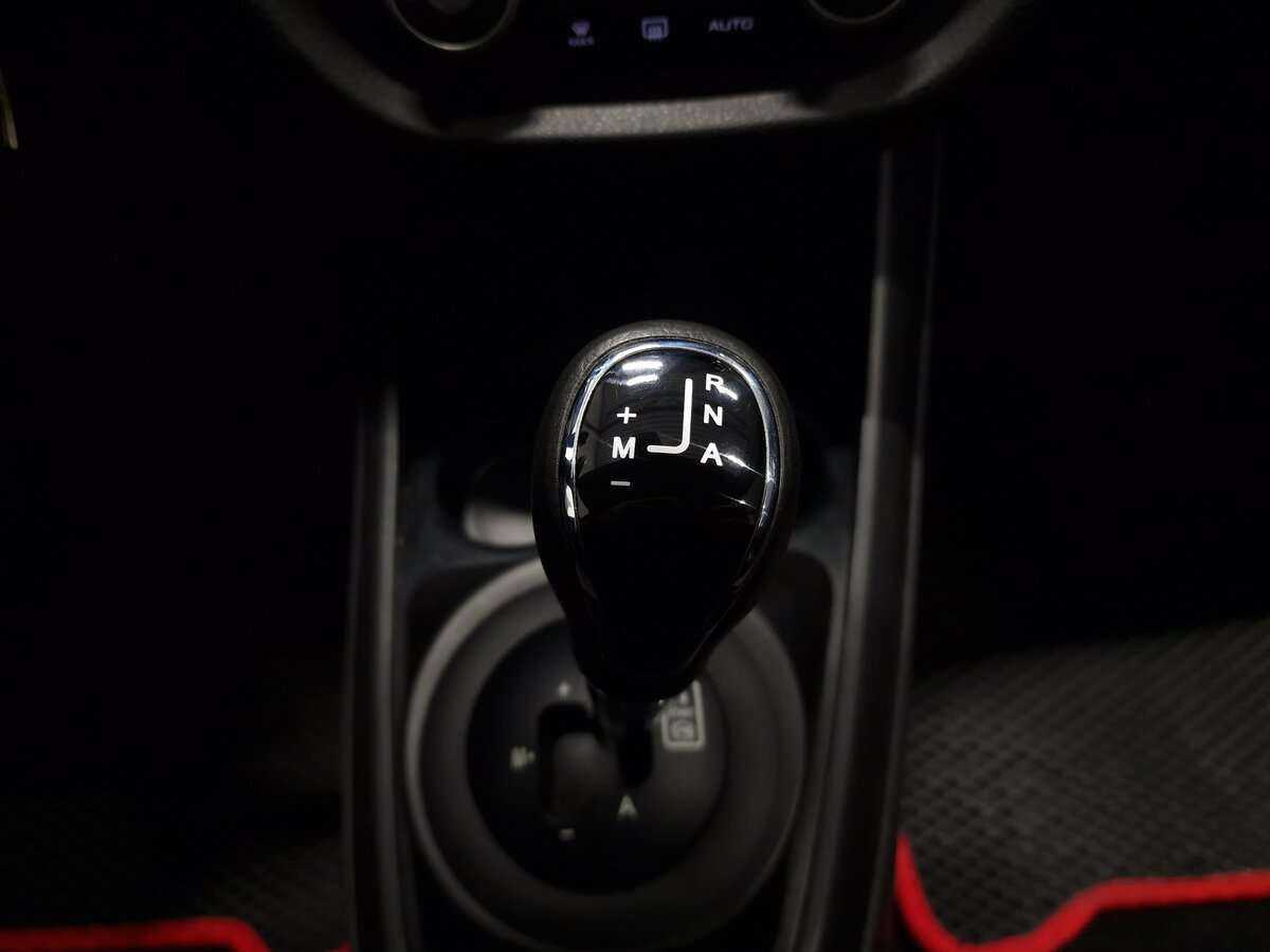 Lada (ВАЗ) Vesta с пробегом — 2018 год. Фото: #7