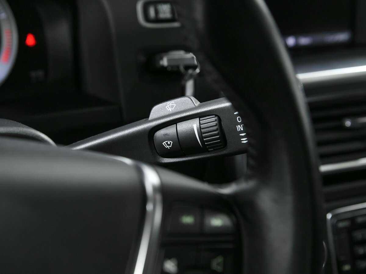 Volvo S60 с пробегом — 2011 год. Фото: #8