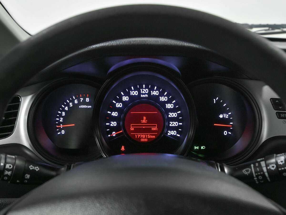 Kia Ceed с пробегом — 2012 год. Фото: #6