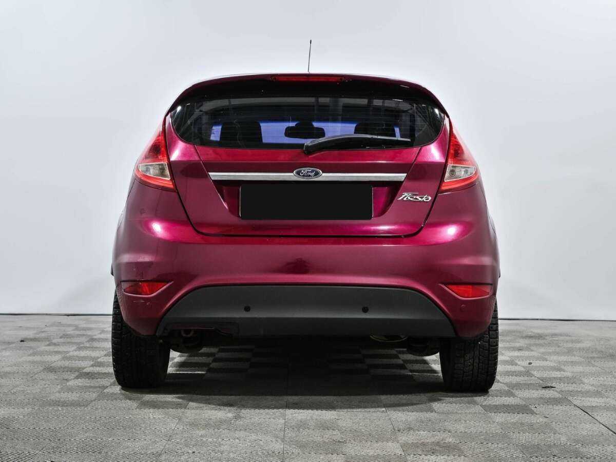 Ford Fiesta с пробегом — 2010 год. Фото: #4