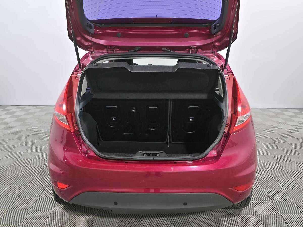 Ford Fiesta с пробегом — 2010 год. Фото: #14