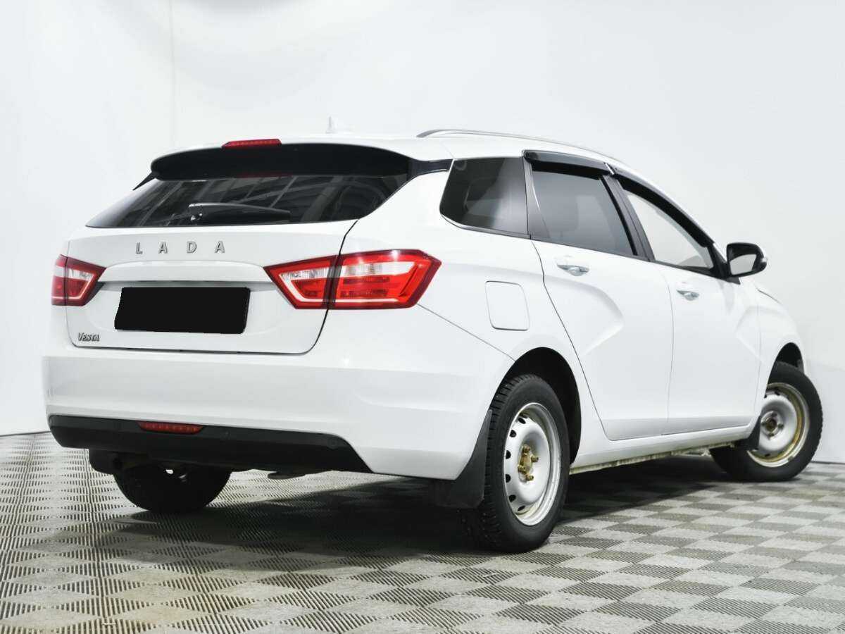 Lada (ВАЗ) Vesta с пробегом — 2020 год. Фото: #3