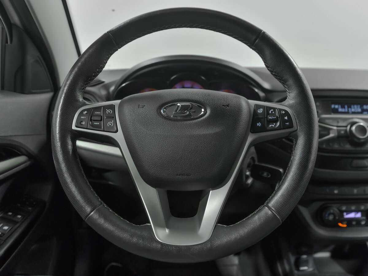 Lada (ВАЗ) Vesta с пробегом — 2020 год. Фото: #7