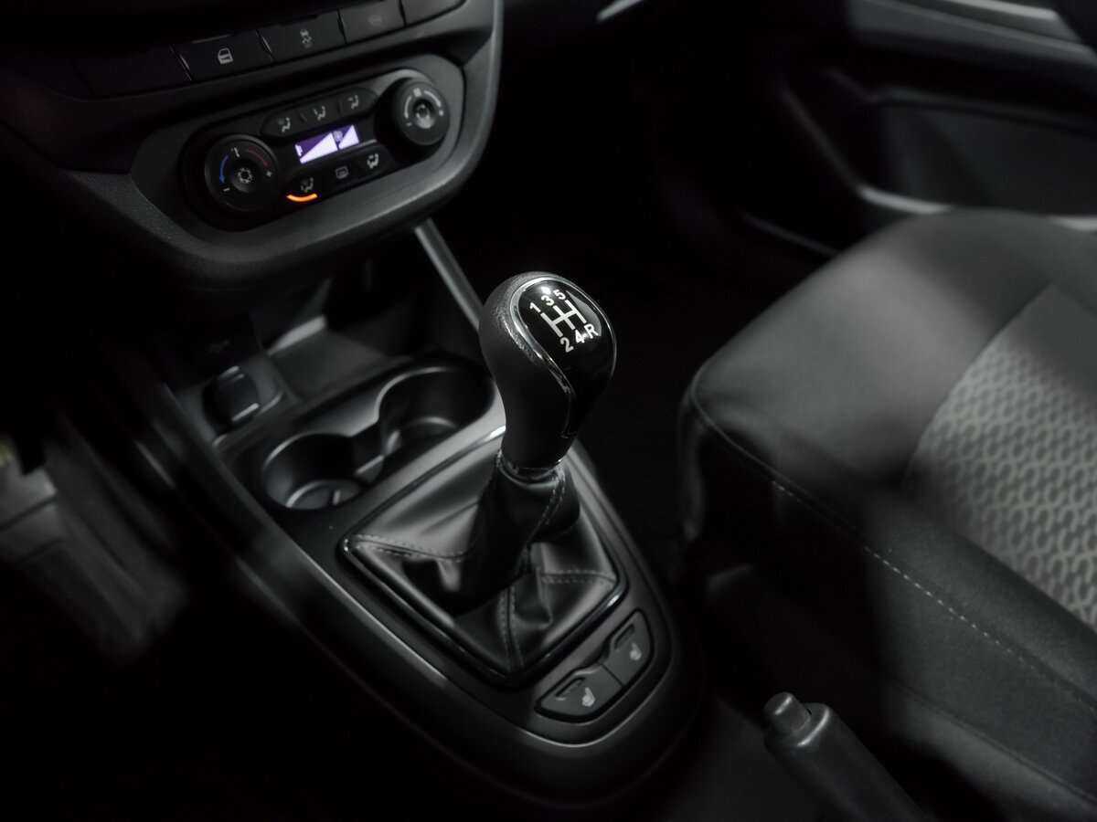 Lada (ВАЗ) Vesta с пробегом — 2020 год. Фото: #9