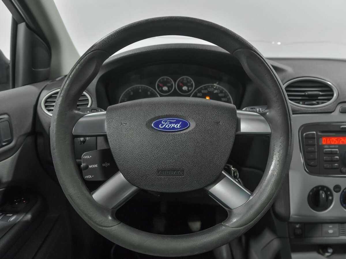 Ford Focus с пробегом — 2008 год. Фото: #6