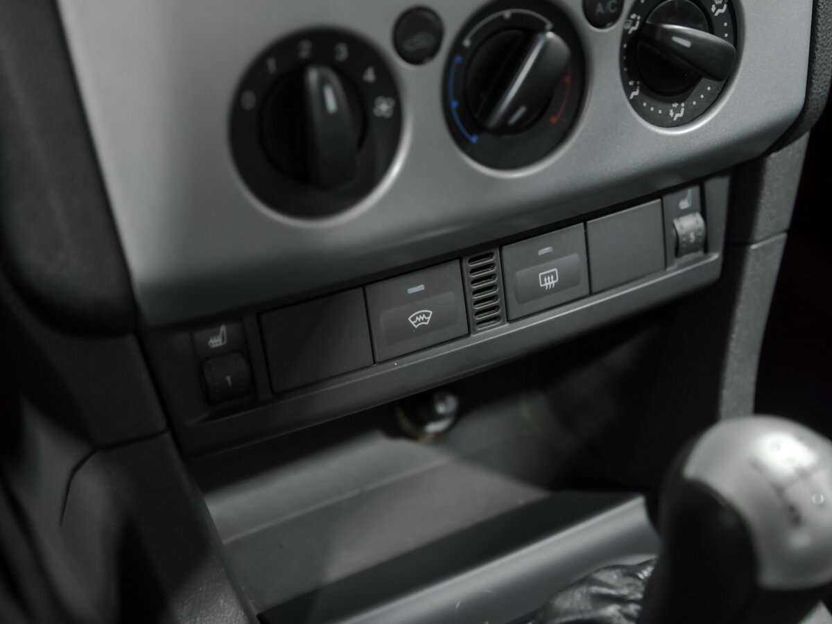 Ford Focus с пробегом — 2008 год. Фото: #8