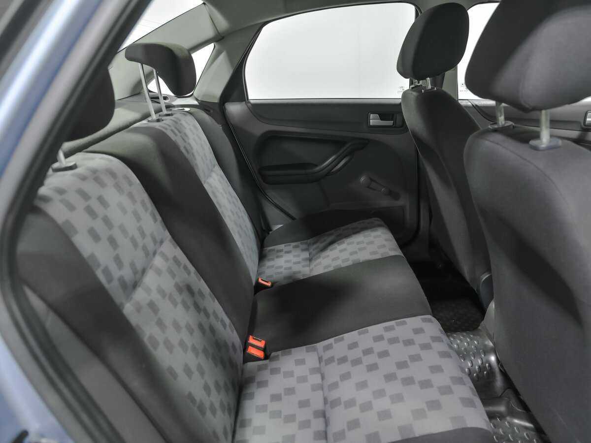 Ford Focus с пробегом — 2008 год. Фото: #11