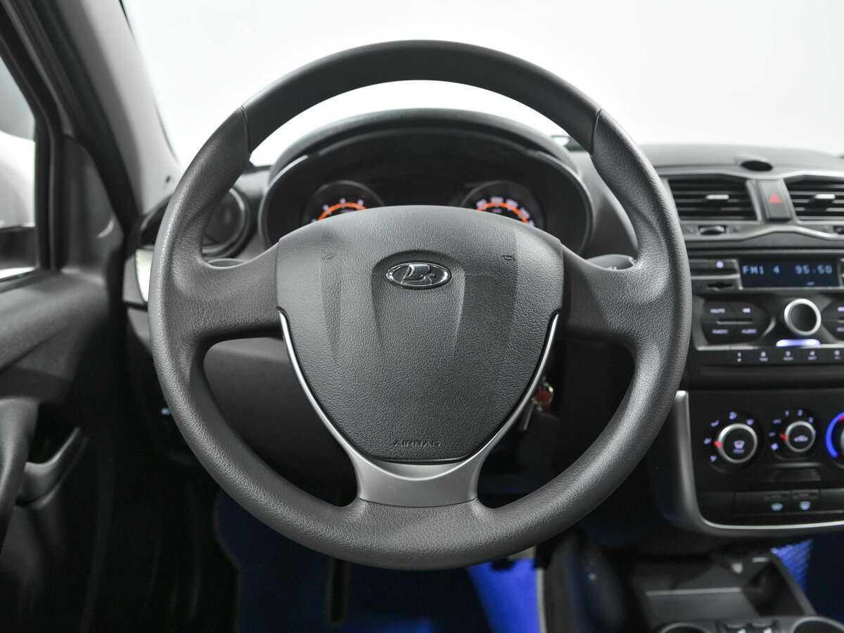 Lada (ВАЗ) Granta с пробегом — 2018 год. Фото: #7