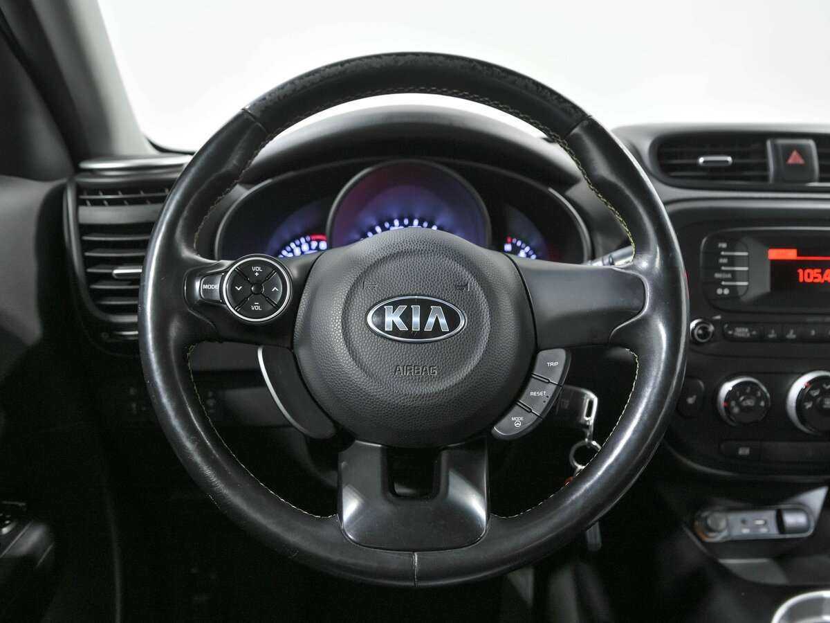 Kia Soul с пробегом — 2015 год. Фото: #6