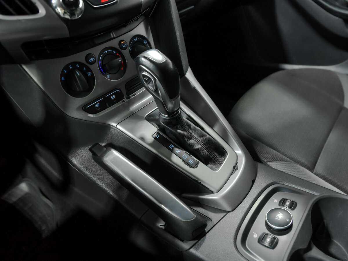 Ford Focus с пробегом — 2013 год. Фото: #11