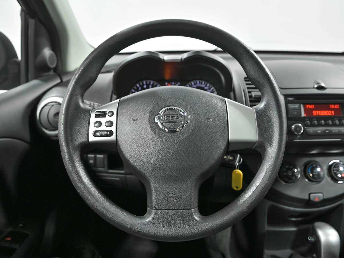 Nissan Note с пробегом — 2013 год. Фото: #7