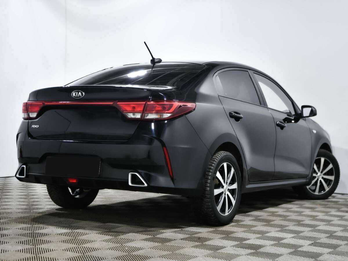 Kia Rio с пробегом — 2021 год. Фото: #3