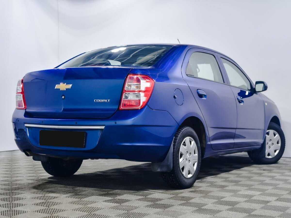 Chevrolet Cobalt с пробегом — 2021 год. Фото: #3