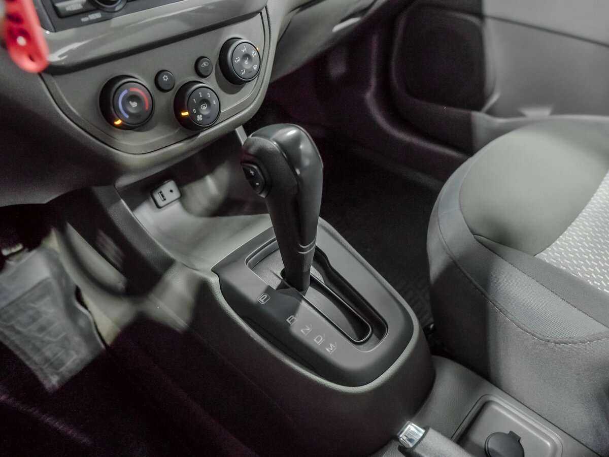 Chevrolet Cobalt с пробегом — 2021 год. Фото: #9