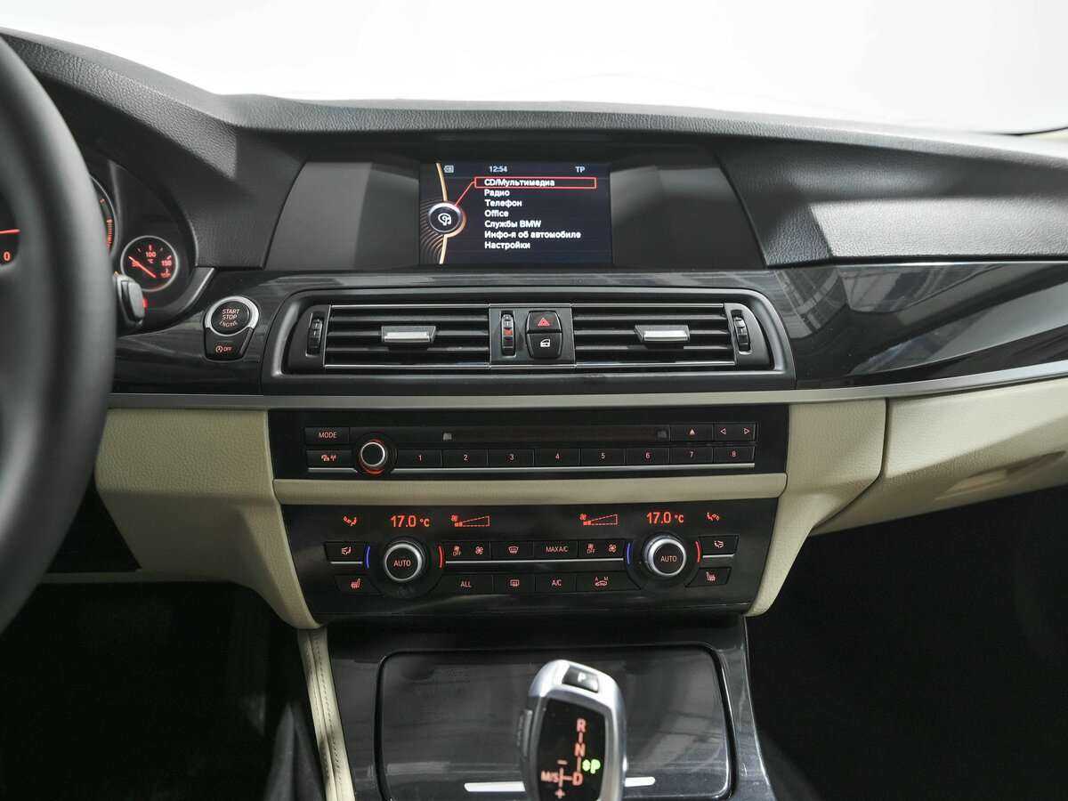 BMW 5 серии с пробегом — 2013 год. Фото: #11