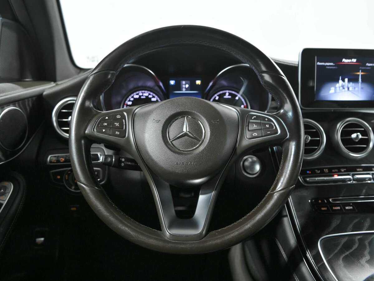 Mercedes-Benz GLC с пробегом — 2016 год. Фото: #8
