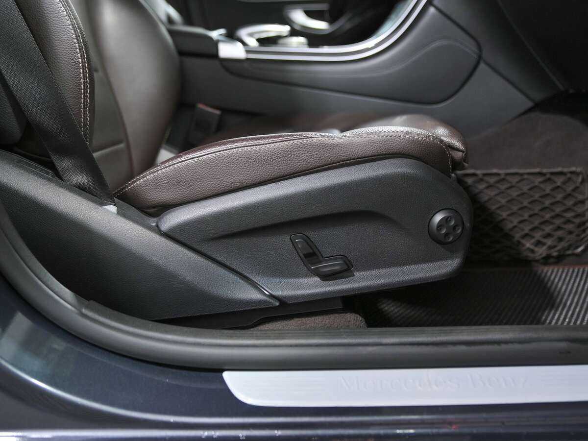 Mercedes-Benz GLC с пробегом — 2016 год. Фото: #19